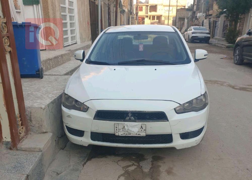 میتسوبیشی لانسەر EX